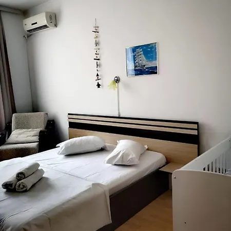 Garden House Mamaia Nord Aparthotel