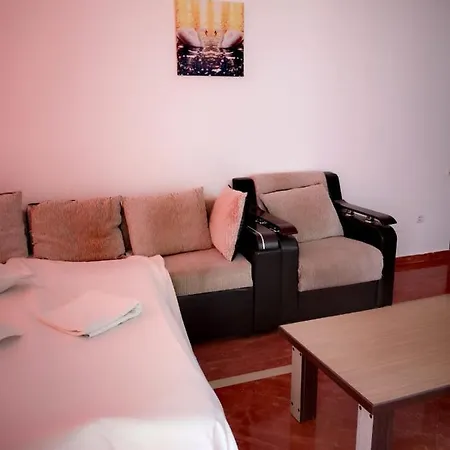 Aparthotel Garden House Mamaia Nord