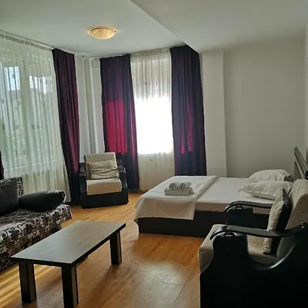 Garden House Mamaia Nord Navodari