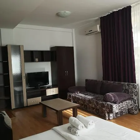 Garden House Mamaia Nord Navodari
