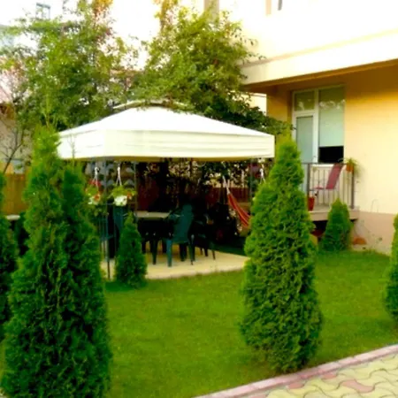 Garden House Mamaia Nord *